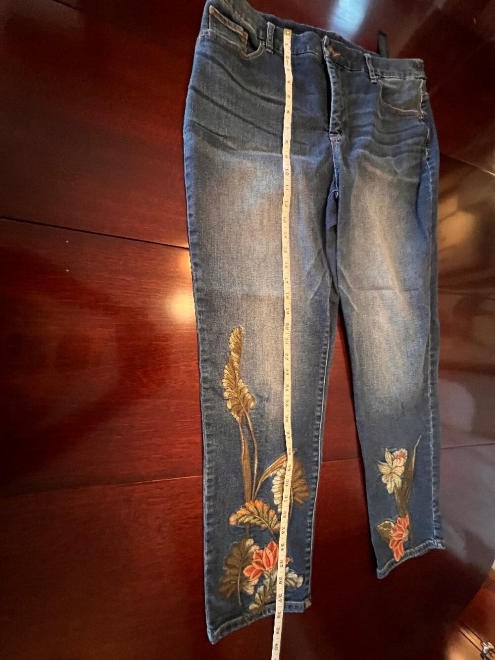 Never Worn Chico's Women's Embroidered Blue Jeans - Picture 3 of 9